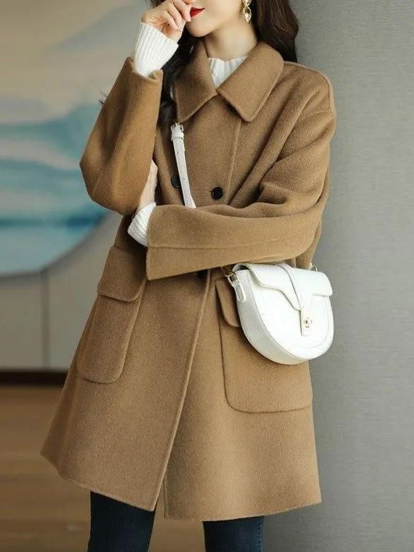 Wool Coat Peacoat - Stylowy, średniej długości wełniany płaszcz w